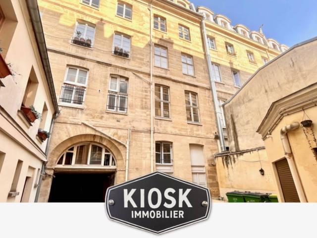 Location Appartement Rue du Faubourg Saint Denis, Paris