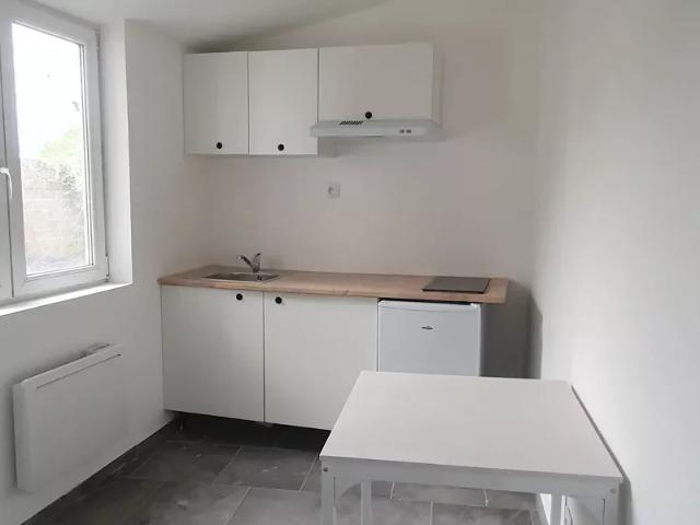 Location Appartement Rue du Faubourg Saint Quentin, Maubeuge