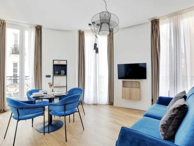 Location Appartement Rue du Faubourg Poissonnière, Paris