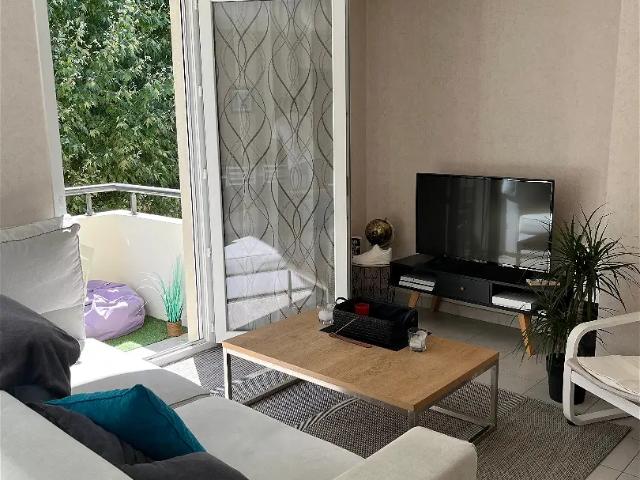 Location Appartement Rue du Faubourg Raines, Dijon