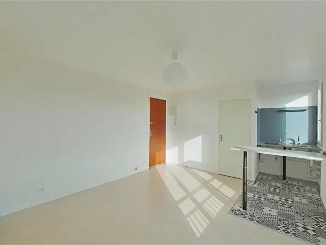 Location Appartement Rue du Fer à Cheval, Tours
