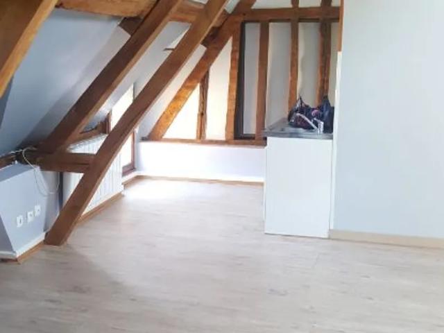 Location Appartement Rue du Hameau de la Fresnoye, Savignies