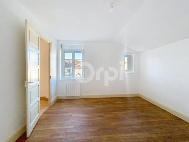 Location Appartement Rue du Han, Longchamp sous Châtenois