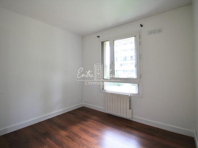 Location Appartement Rue du Jardin Modèle, Asnières sur Seine