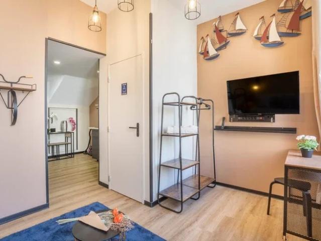 Location Appartement Rue du Jeune Anacharsis, Marseille