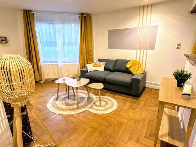 Location Appartement Rue du Lieutenant Castelain, Roubaix