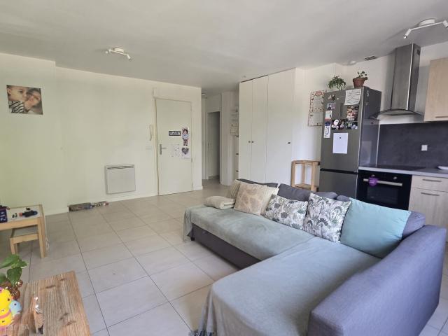 Location Appartement Rue du Moulin à Vent, Limours
