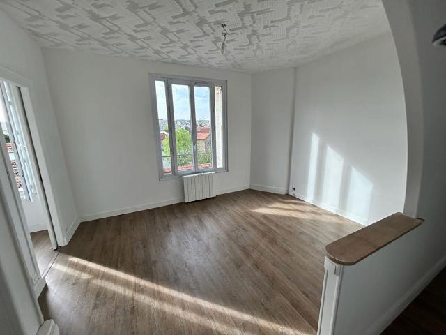 Location Appartement Rue du Moulin de Pierre, Clamart