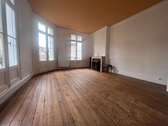 Location Appartement Rue du Mourier, Bergerac