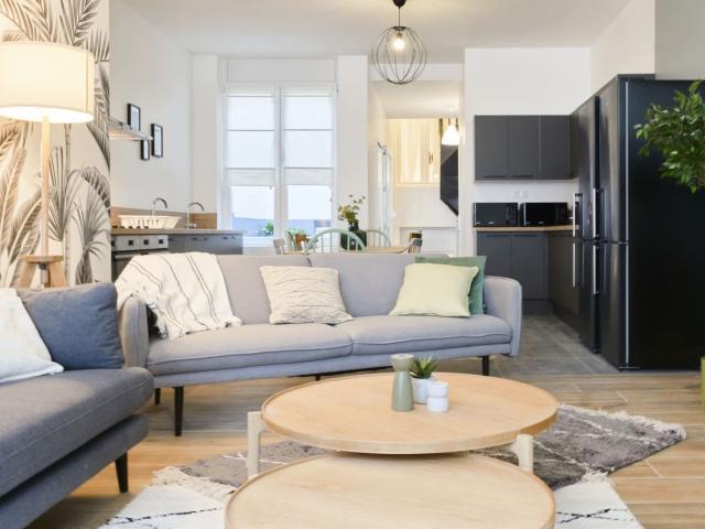 Location Appartement Rue du Molinel, Lille
