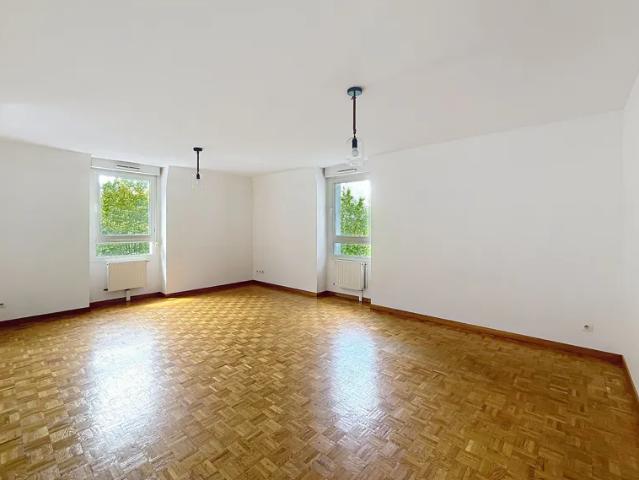 Location Appartement Rue du Madrillet, Petit Couronne