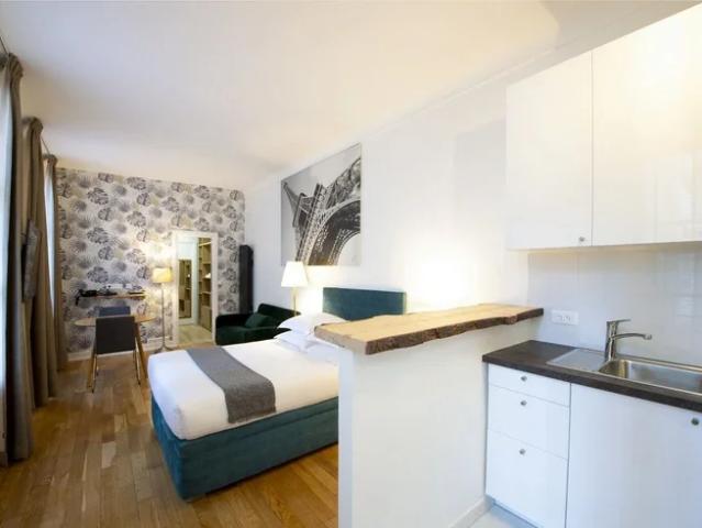 Location Appartement Rue du Mail, Paris