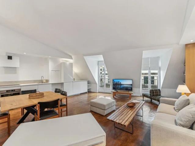 Location Appartement Rue du Mail, Paris