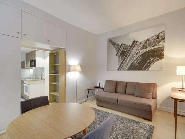 Location Appartement Rue du Mail, Paris