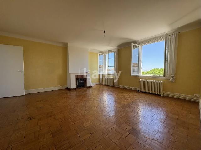 Location Appartement Rue du Marché, Royan