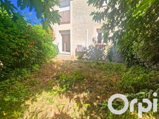 Location Appartement Rue du Maréchal Juin, Pont Saint Esprit