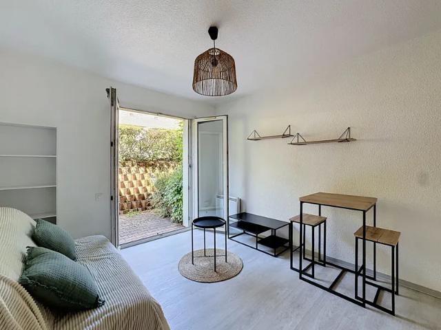 Location Appartement Rue du Maréchal Leclerc de Hautecloque, Rodez
