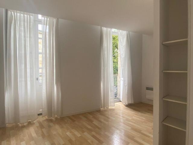 Location Appartement Rue du Mirail, Bordeaux