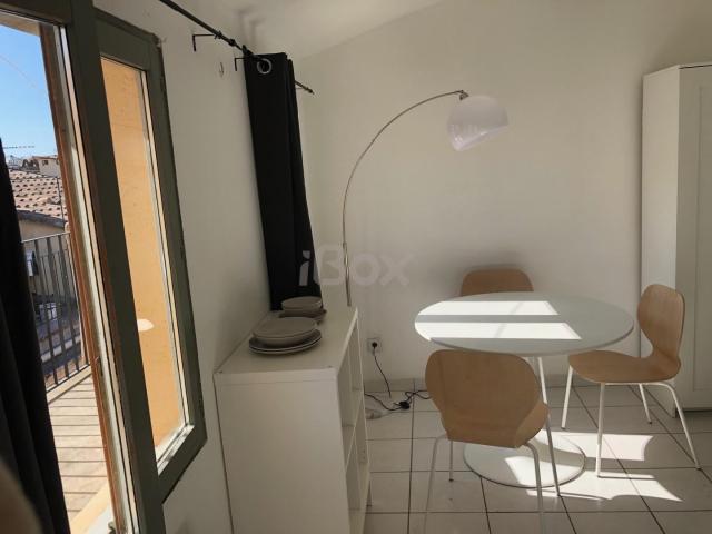 Location Appartement Rue du Noyer, Toulon