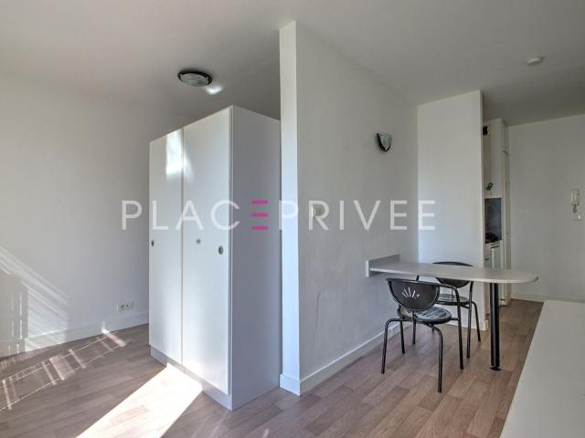 Location Appartement Rue du Sergent Blandan, Nancy