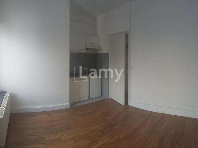 Location Appartement Rue du Sergent Blandan, Nancy