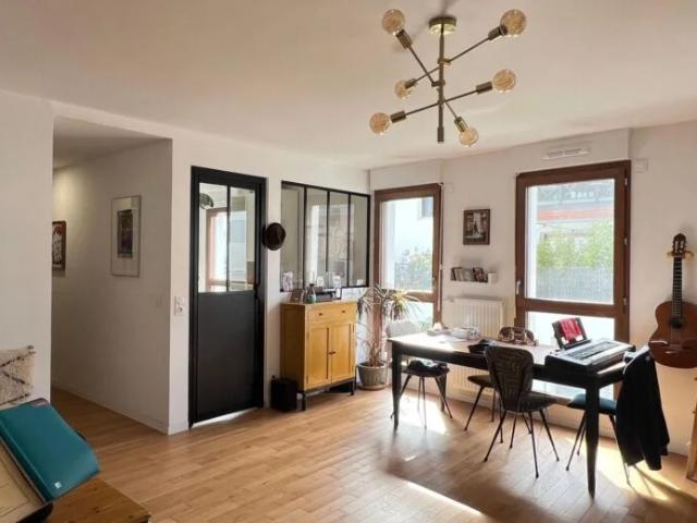 Location Appartement Rue du Sergent Godefroy, Montreuil