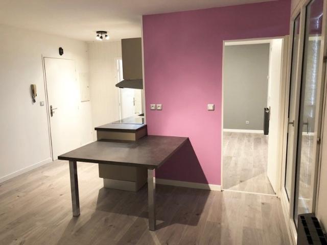 Location Appartement Rue du Stade, Loyettes