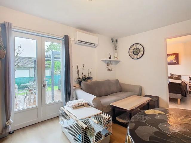 Location Appartement Rue du Stade, Sansac de Marmiesse