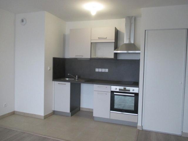Location Appartement Rue du Poirier Rond, Orléans
