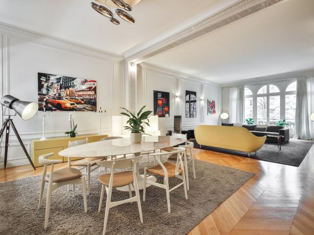 Location Appartement Rue du Pont Neuf, Paris