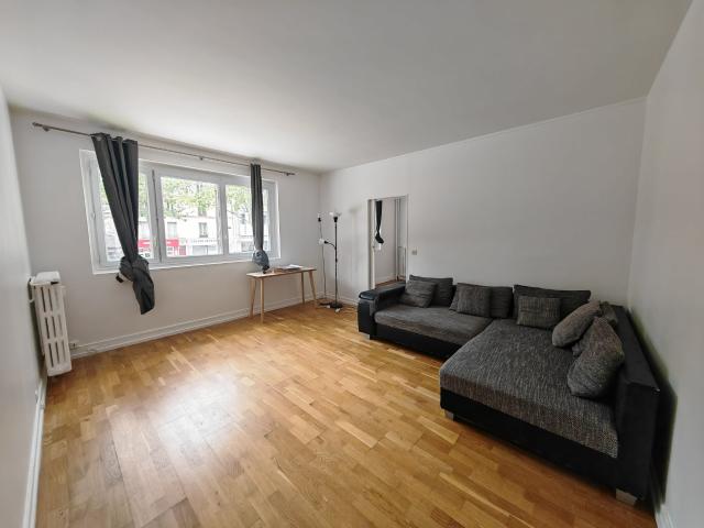 Location Appartement Rue du Pont Neuf, Paris