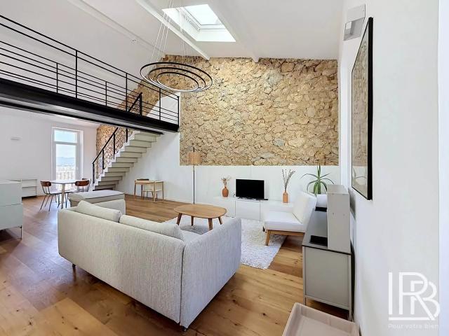 Location Appartement Rue du Panorama, Marseille