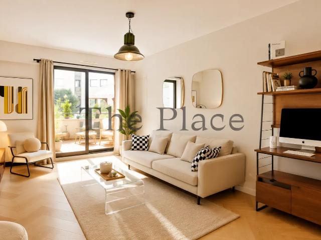 Location Appartement Rue du Parc, Levallois Perret