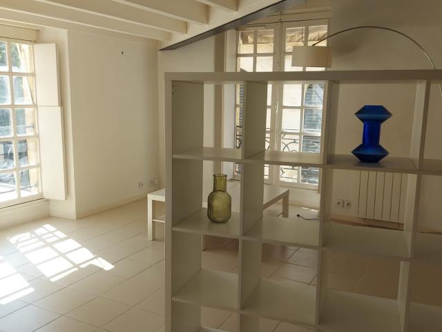 Location Appartement Rue du Parlement Saint Pierre, Bordeaux
