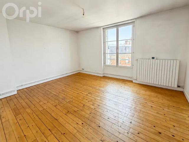 Location Appartement Rue du Petit Chaalis, Senlis