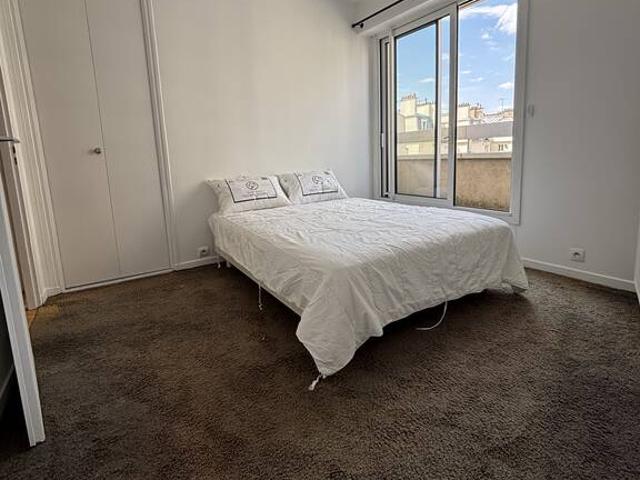 Location Appartement Rue du Père Corentin, Paris