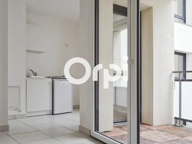 Location Appartement Rue du Perron, Oullins Pierre Bénite
