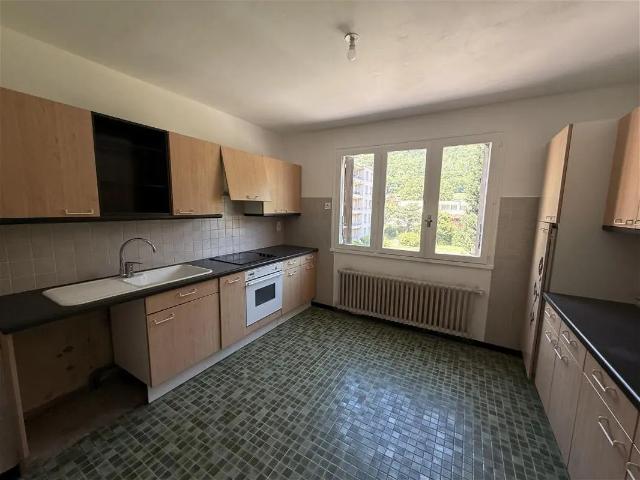 Location Appartement Rue du Plan d'Agneau, Vizille