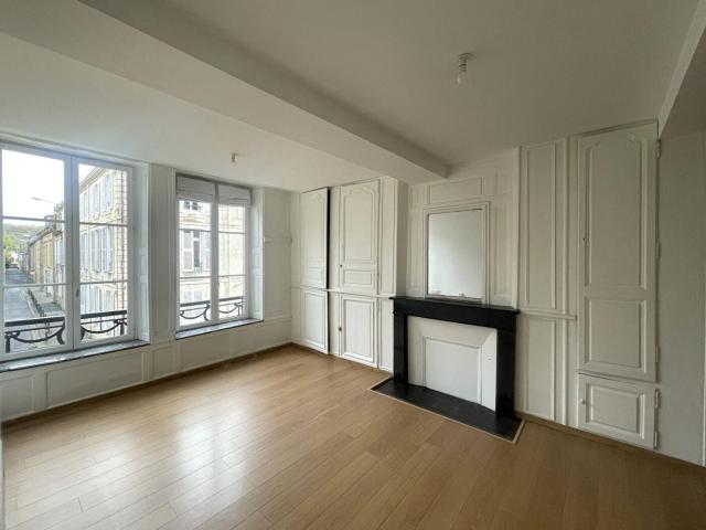 Location Appartement Rue du Président Kennedy, Charleville Mézières