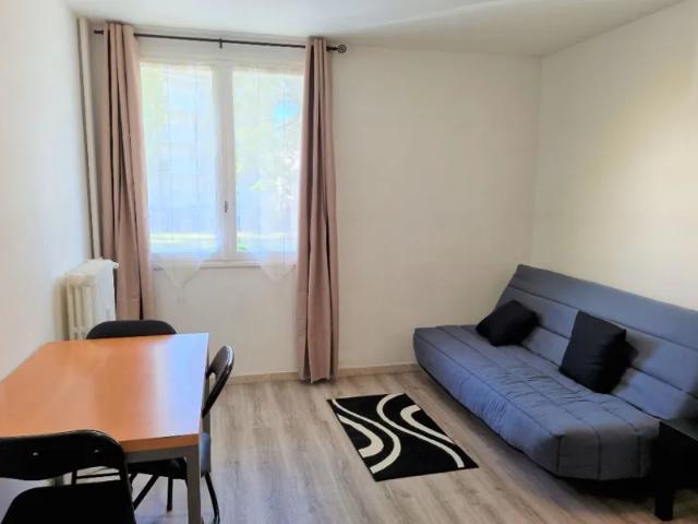Location Appartement Rue du Roc, Albi