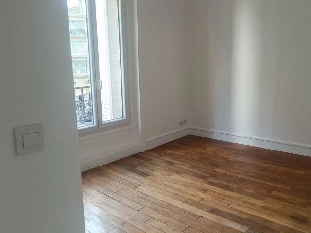 Location Appartement Rue du Ranelagh, Paris