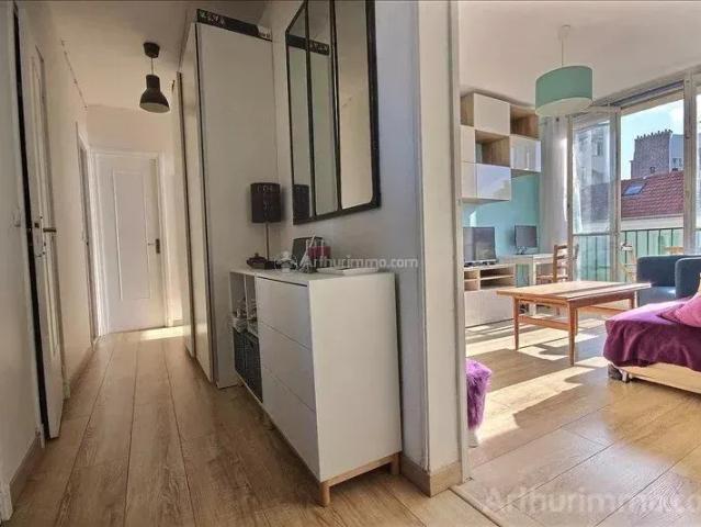Location Appartement Rue du Révérend Père Christian Gilbert, Asnières sur Seine