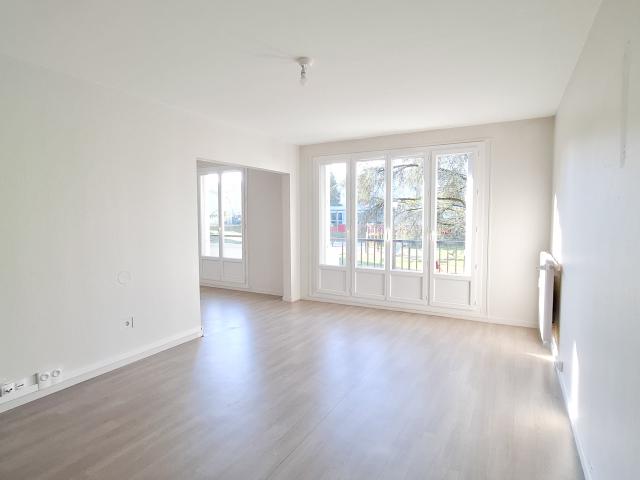 Location Appartement Rue du Rempart, Tours