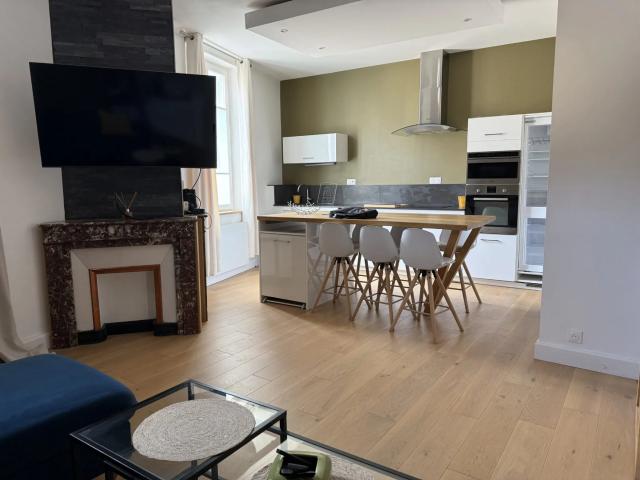 Location Appartement Rue du Rival, Montrond les Bains