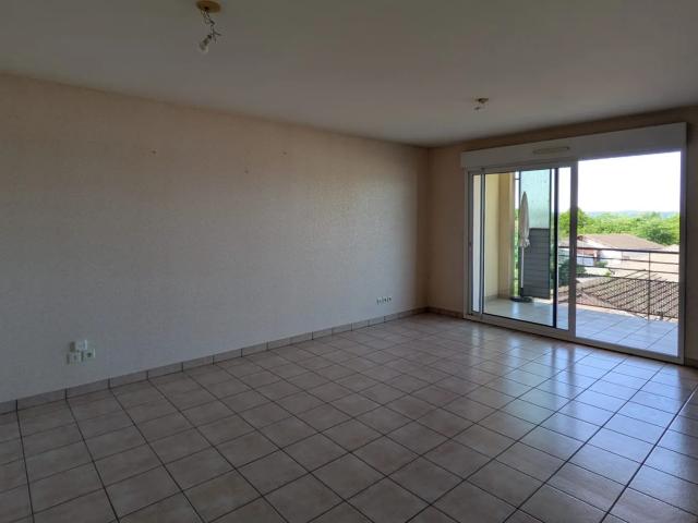 Location Appartement Rue du Rival, Montrond les Bains