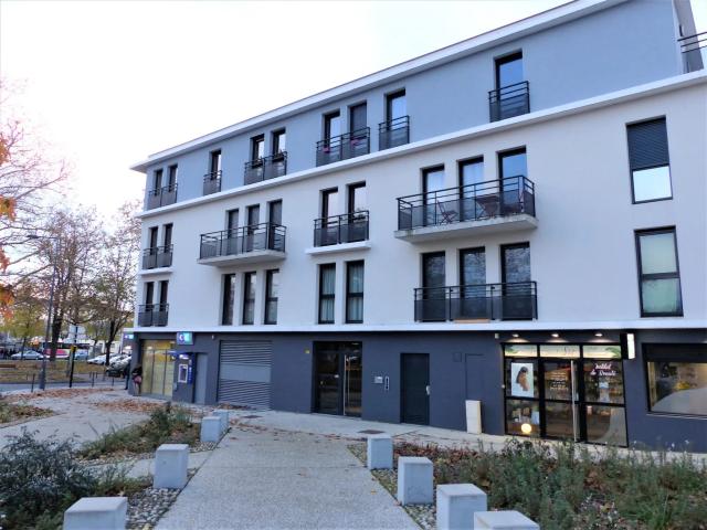 Location Appartement Rue du Rival, Montrond les Bains