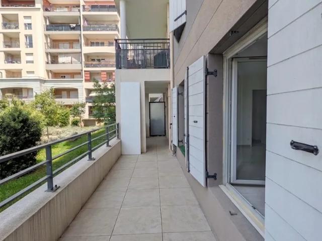 Location Appartement Rue du Ruisseau Saint Joseph, Toulon