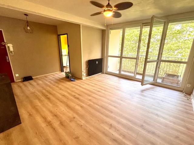 Location Appartement Rue du Tonkin, Villeurbanne