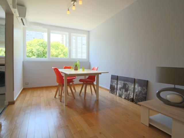 Location Appartement Rue du Tonkin, Villeurbanne