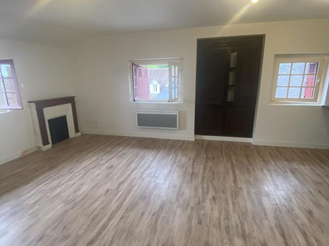 Location Appartement Rue du Temple, Salies de Béarn